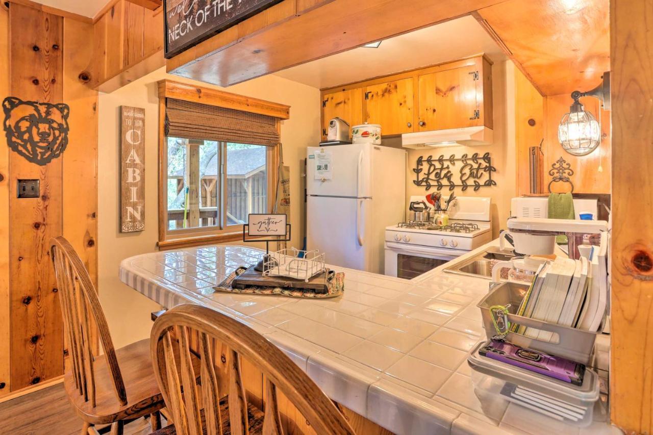 Wrightwood Cabin With Cozy Interior! Екстериор снимка