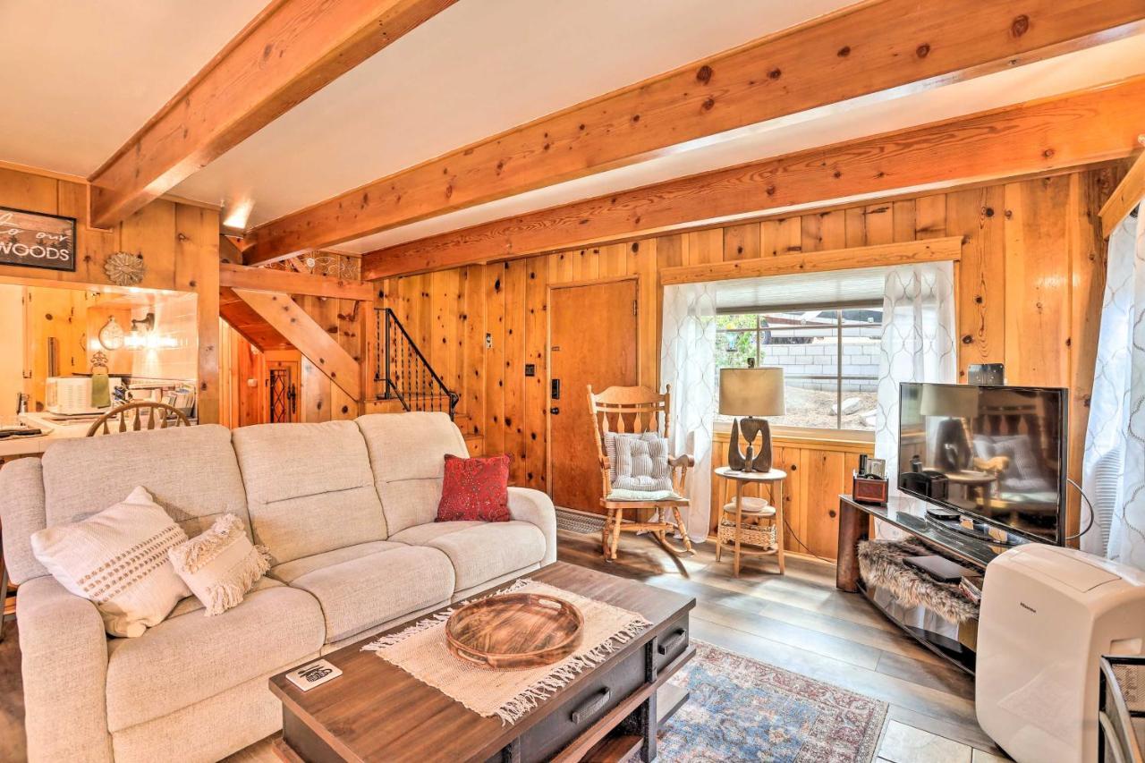 Wrightwood Cabin With Cozy Interior! Екстериор снимка