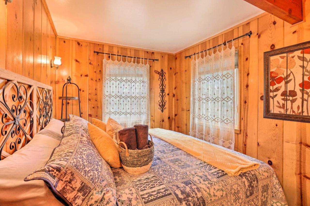 Wrightwood Cabin With Cozy Interior! Екстериор снимка